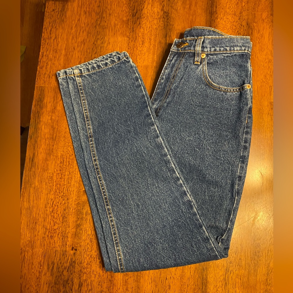 Vintage Jordache jeans. 100% cotton size 11/12 however they measure @ size 28